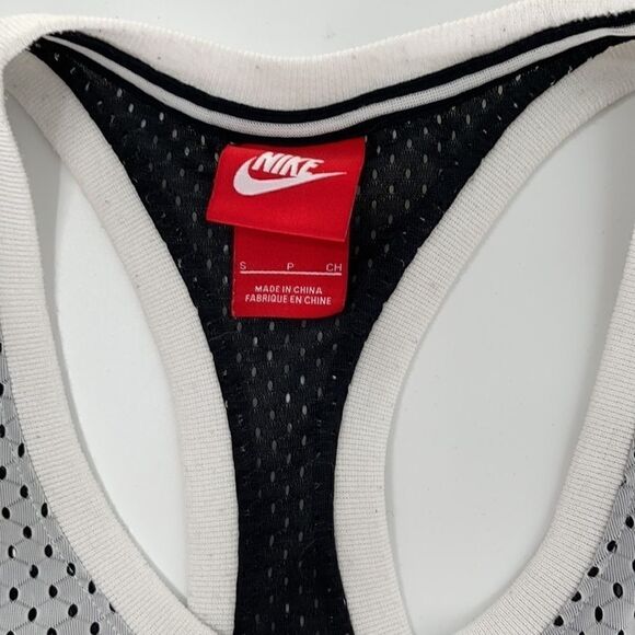 NIKE Dual Layer Mesh Tank - Picture 3 of 8